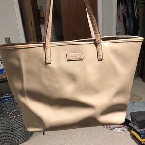 Coach Tote Purse Tan/LightPink Interior